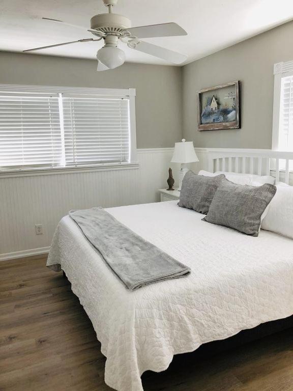 Amazing Beach Getaway Pool Condo By The Beach Bradenton Beach Exterior foto